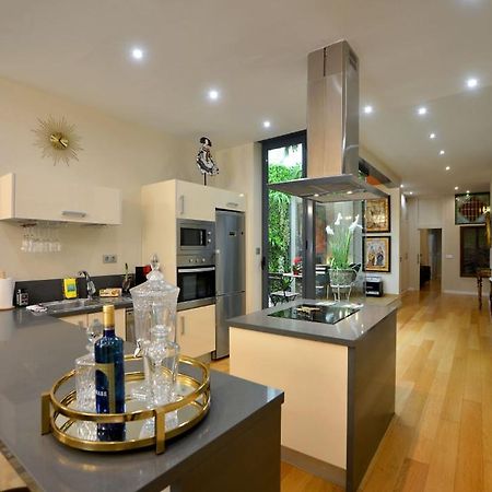 Classic And Luxury- 2Bd 2Bth- Sierpes Sevilla Kültér fotó