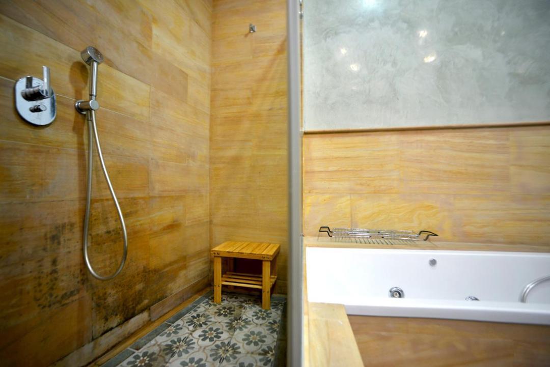 Classic And Luxury- 2Bd 2Bth- Sierpes Sevilla Kültér fotó